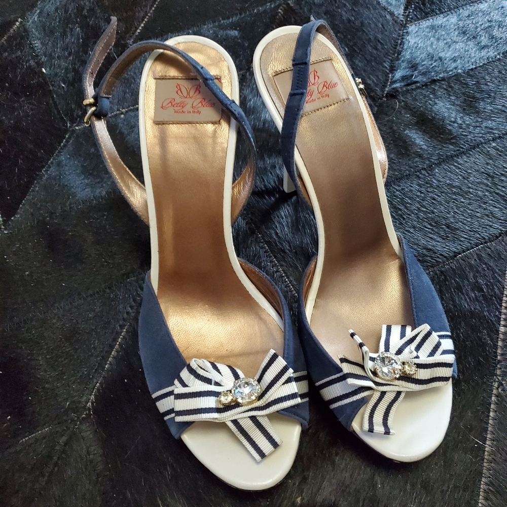 High heel open toe sling back shoes